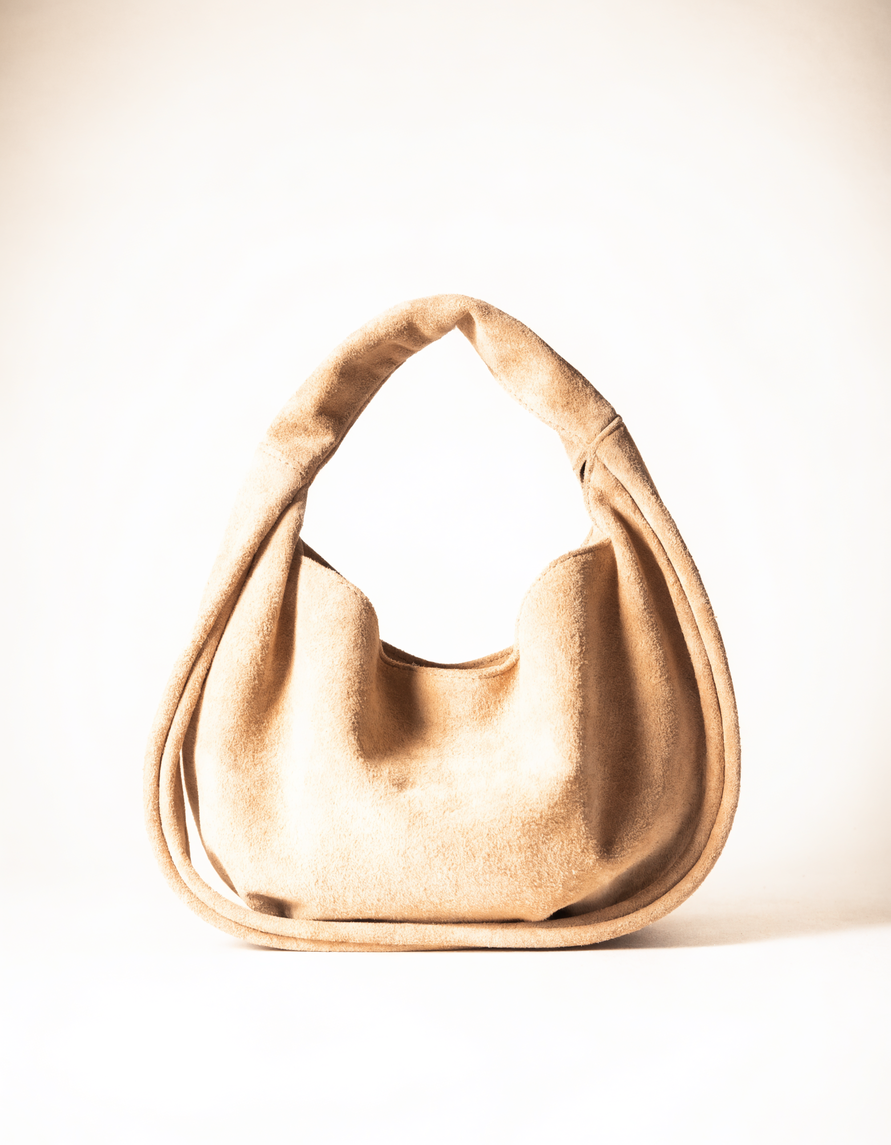 Suede hobo schoudertas in camel